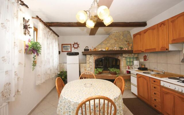 Beautiful Home in Medulin With Wifi and 1 Bedrooms