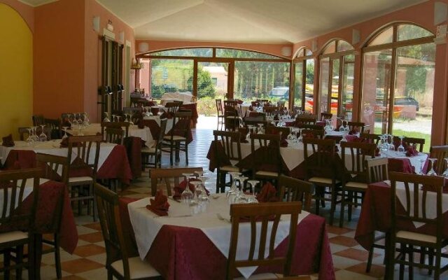 Rejna Residence Hotel