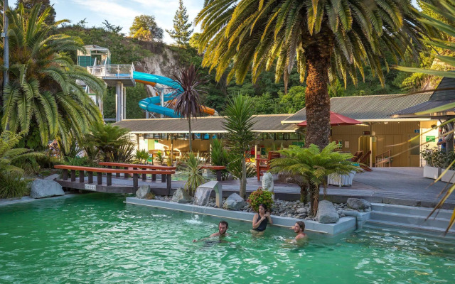 Taupo DeBretts Spa Resort