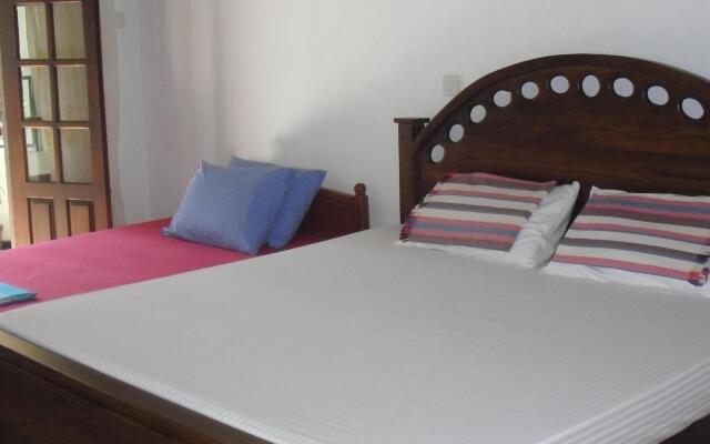 Riverside Homestay Apartments