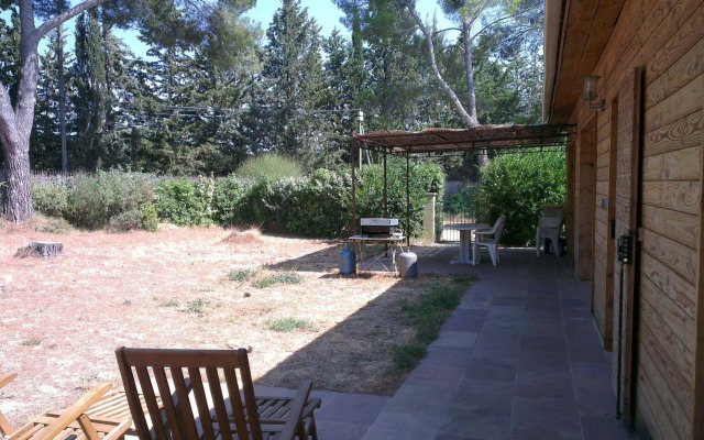 La Petite Maison Sous les Pins