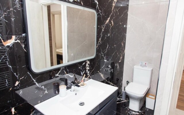 Gorgeous Apartment in Athens GTD8280-02