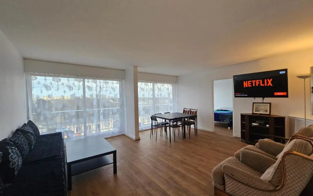 Grand appartement 160m2 equipped for professionnal groups