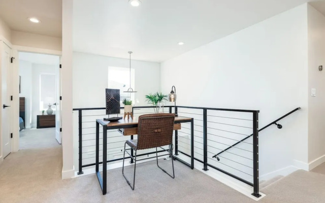 Hot Tub- Spacious-4br-deer Valley-mountain-view