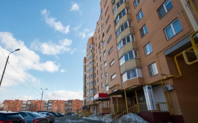 Pryanik Apartments on Lenin Avenue 157