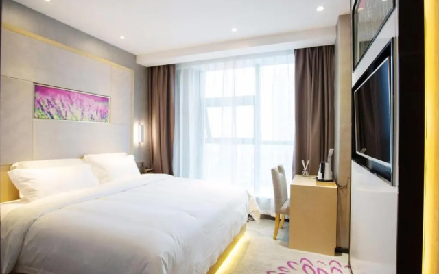 Lavande Hotels·Chengdu Xihe Bolin Square