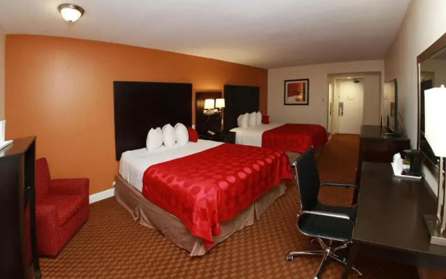 Ramada by Wyndham Fresno North