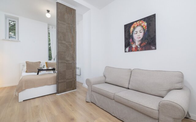 Studio Mickiewicza 51 by Renters