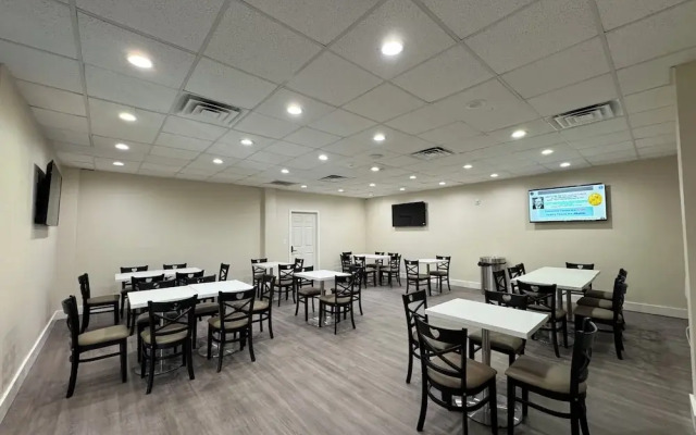 Super 8 by Wyndham Corpus Christi Airport