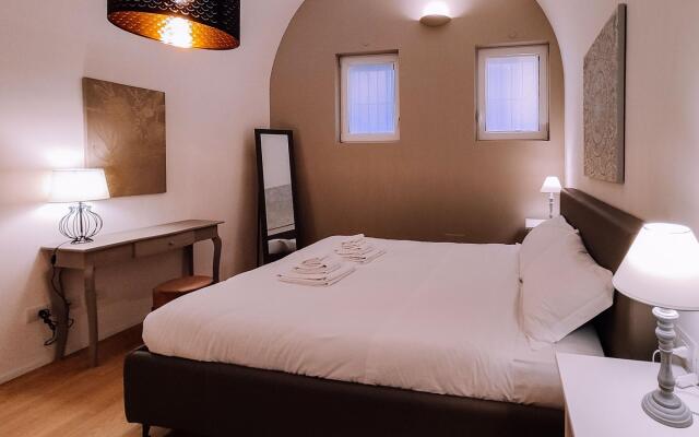 Inferno 6 - Elegante Appartamento Alle due Torri