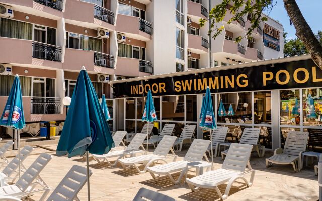 Prestige Deluxe Hotel Aquapark Club