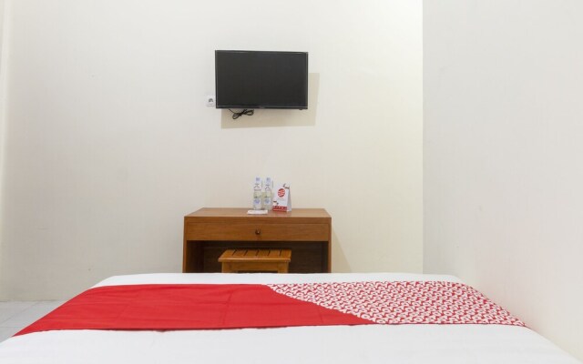 Griya Hanum Syariah by OYO Rooms
