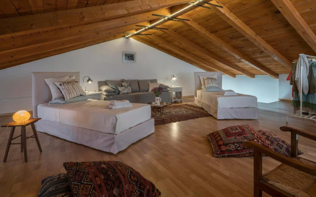 Athenian House in Plaka