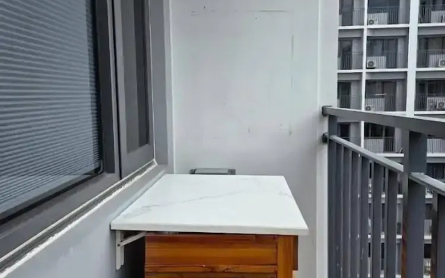 Shore 2 Tower 2 Unit 1569