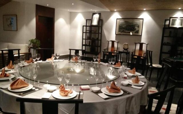 Wanyi Lijing Hotel Guiyang Huaxi Park