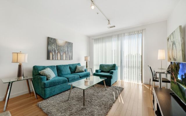 Global Luxury Suites at Downtown Stamford