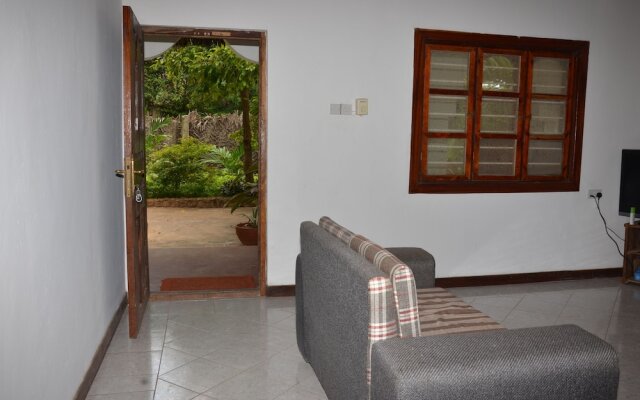 Paradise Beach Bungalows Nungwi