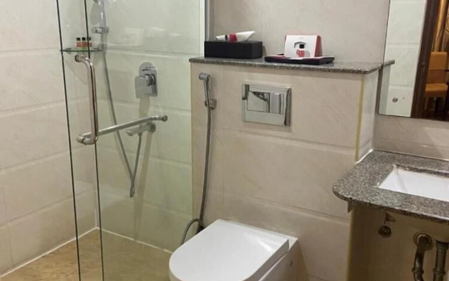 Triguna Clarks Inn