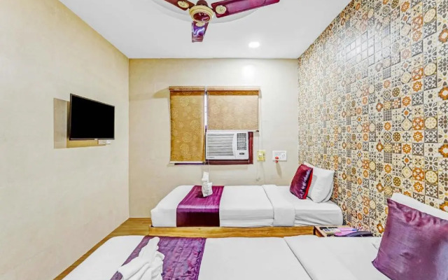 Season 4 Guest House