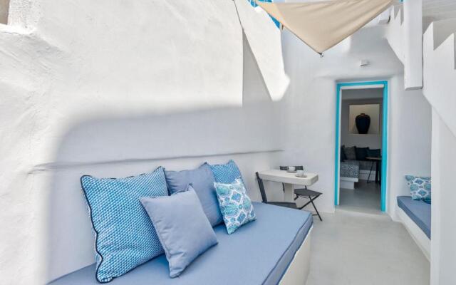 Mykonian Mews Luxury Suites