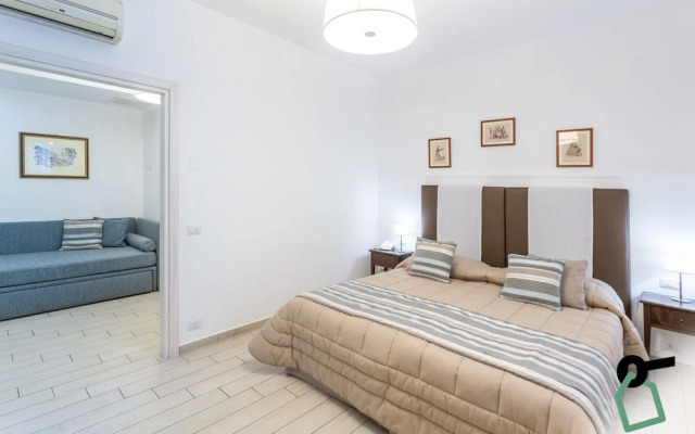 Hotiday Room Collection - Massa Lubrense