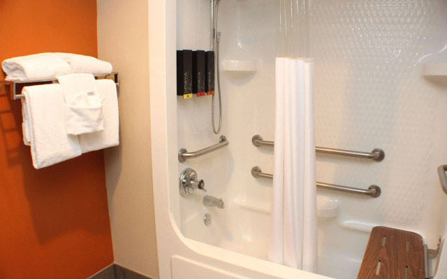 Best Western Inn & Suites