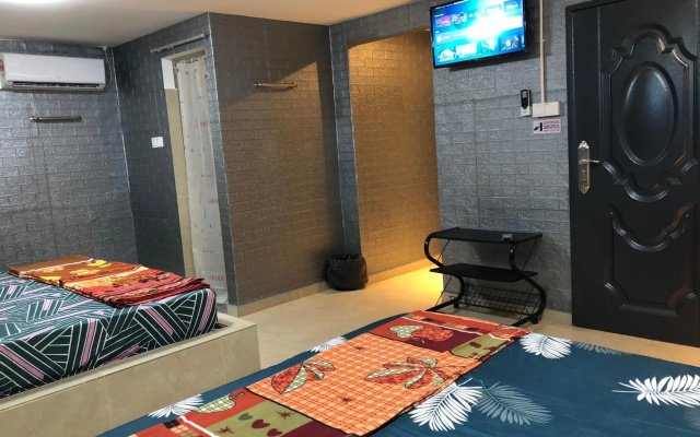 Oyo 90604 City Hotel – Guest Rooms – Sibu