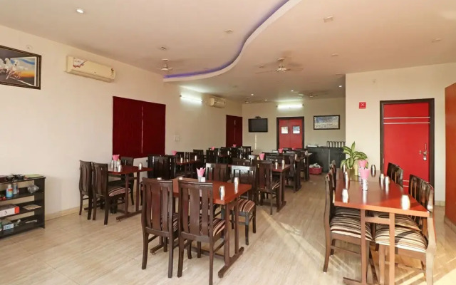 OYO 6137 Hotel Star