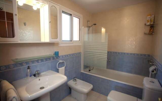 Sur Suites Royal Park