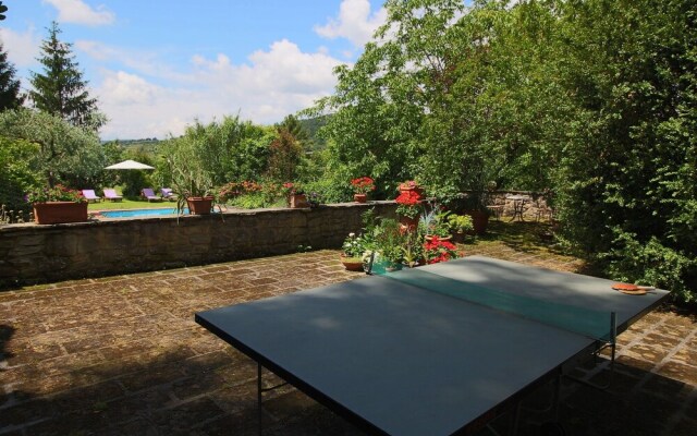 Modern Villa in Subbiano Italy With Swimming Pool