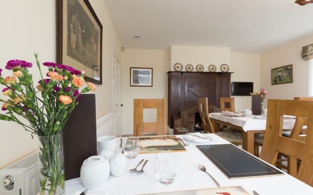 Whitethorn Bed and Breakfast