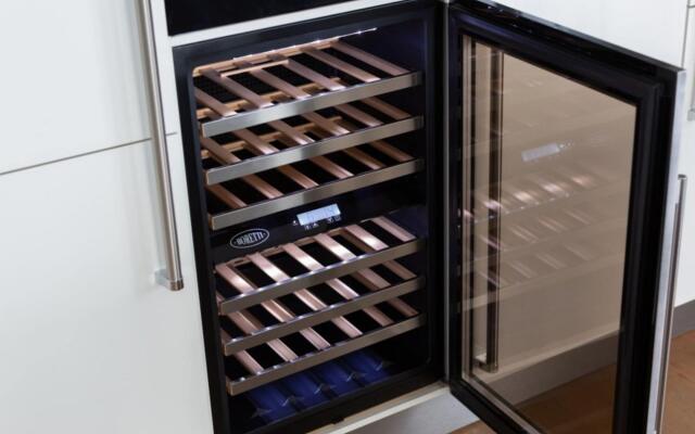 Luxury penthouse in Scheveningen with roof terrace and beautiful view