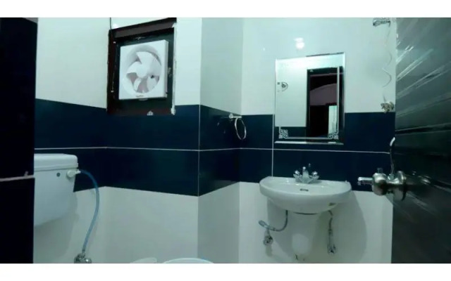 Hotel Banwari Palace