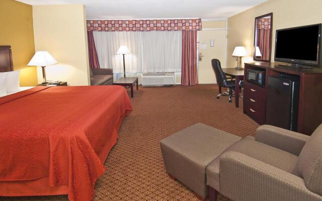 Quality Inn & Suites Baton Rouge West – Port Allen