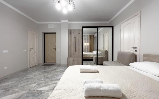 Apartments on Epronovskaya street 2A/3