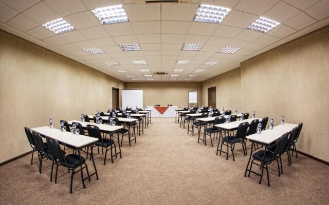 Campo Largo Comfort Hotel