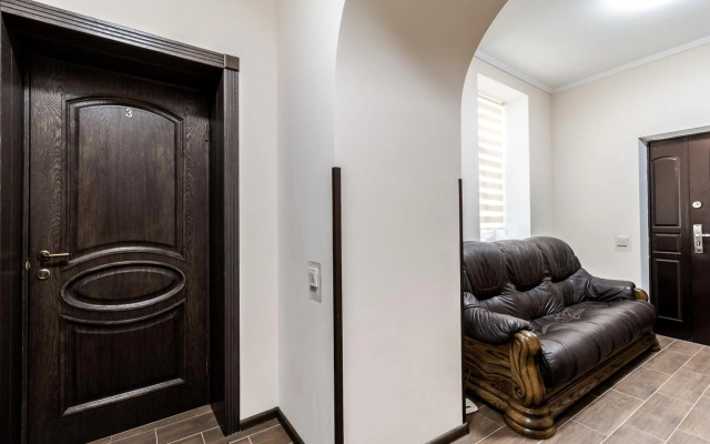 Opera House Apartment 1