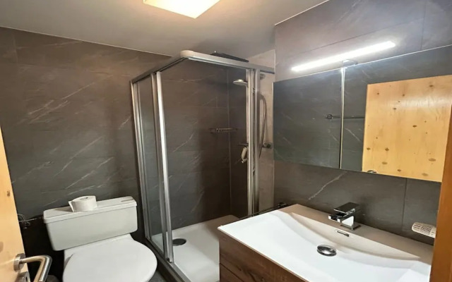 Apartment With Free Shuttle