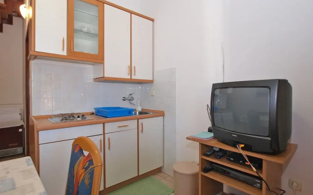 Apartment 1460