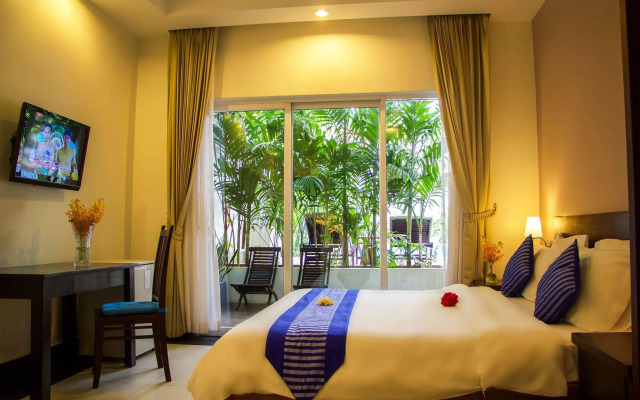 Skyline Boutique Hotel