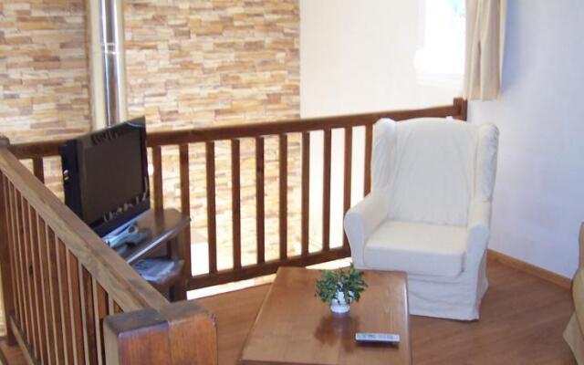 Domaine du Lac dHarrieta