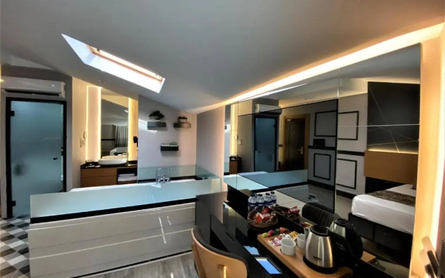 Confores Hotel