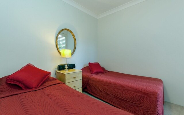 The Peninsula, Unit 5, 111 Soldiers Point Road