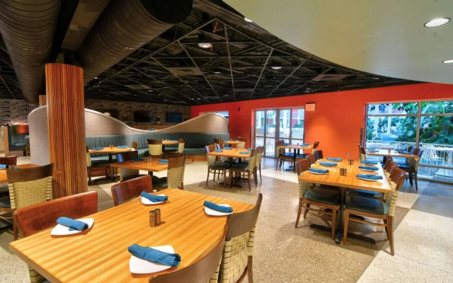 Ramada Springfield Inn And Conference Center