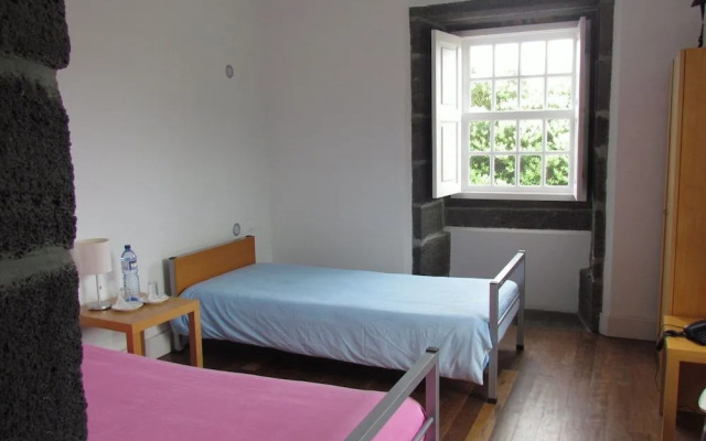 Azores Youth Hostels - Pico