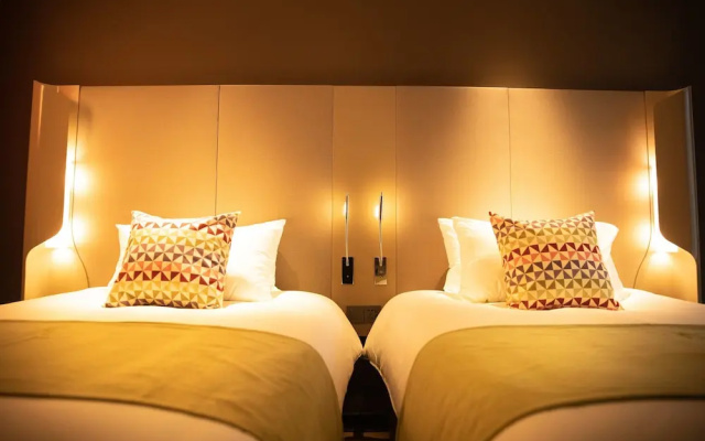 Campanile Hotel Hefei Singapore Garden Cheng