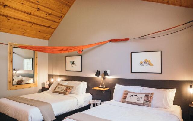 Summit View Inn