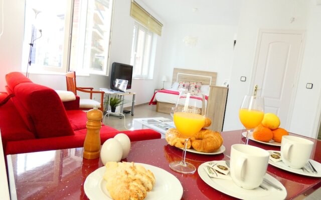 Uncibay Square Apartment