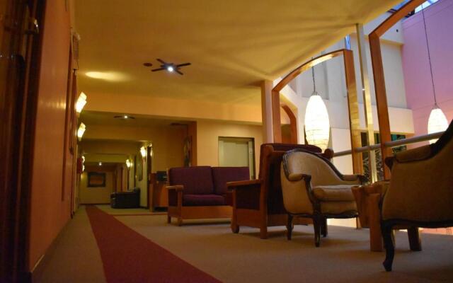 Royal Inn Hotel Puno