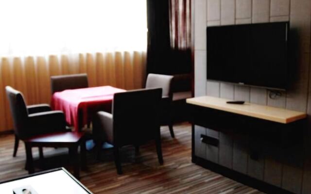 Wuhan Jiutong Haiyuan Hotel
